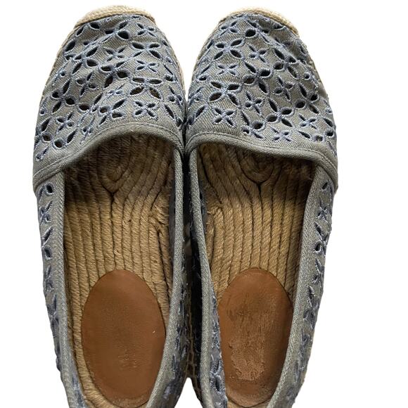 Michael Kors Women's Size 8 Blue Darci Slip On Flat Espadrille Shoes - Picture 5 of 8